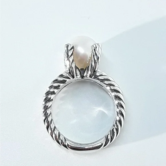 David Yurman Sterling Silver Pearl Ring - Picture 6 of 7